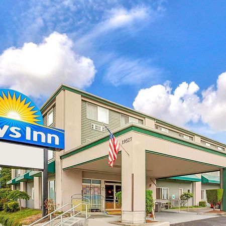 Days Inn By Wyndham Seattle Aurora Shoreline Bagian luar foto